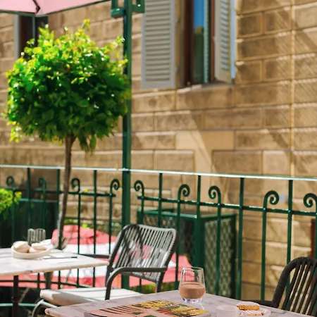 Hotel Bob W Santa Croce 3*