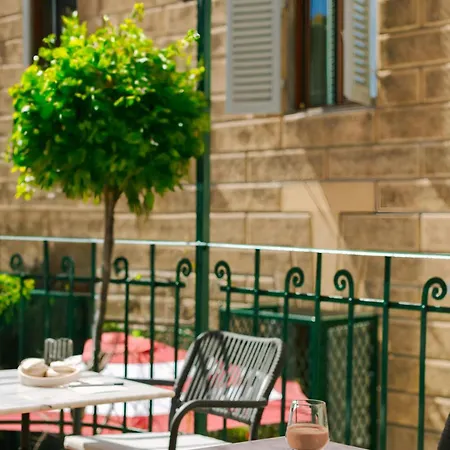 Hotel Bob W Santa Croce 3*